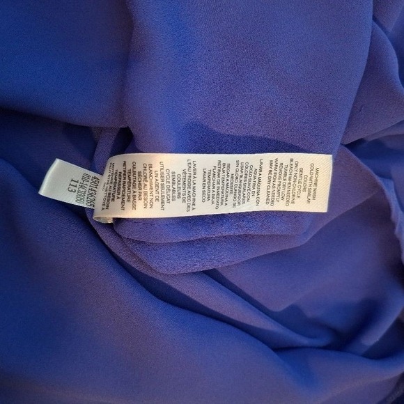 Chico's Large Blue Purple V-Neck Button Relaxed Fit Everyday Band Collar Blouse - Picture 7 of 7